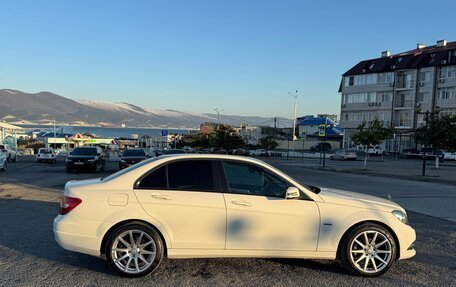 Mercedes-Benz C-Класс, 2011 год, 1 890 000 рублей, 3 фотография
