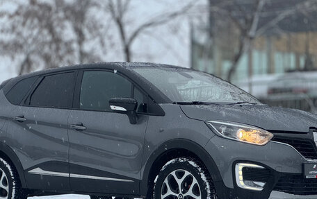 Renault Kaptur I рестайлинг, 2017 год, 1 399 000 рублей, 4 фотография