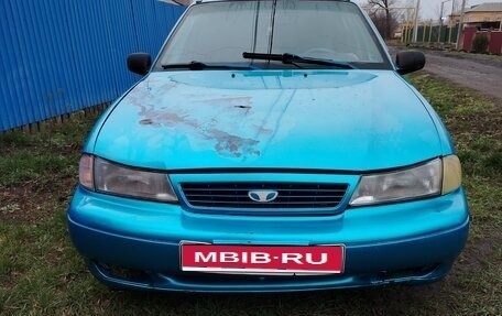 Daewoo Nexia I рестайлинг, 2000 год, 150 000 рублей, 1 фотография