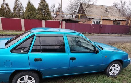 Daewoo Nexia I рестайлинг, 2000 год, 150 000 рублей, 6 фотография