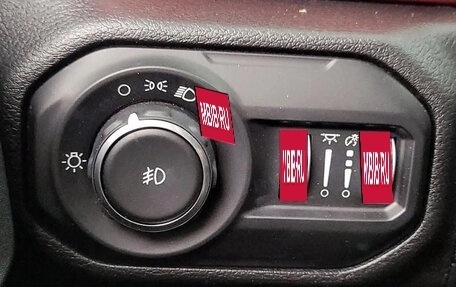 Jeep Wrangler, 2021 год, 5 410 000 рублей, 25 фотография