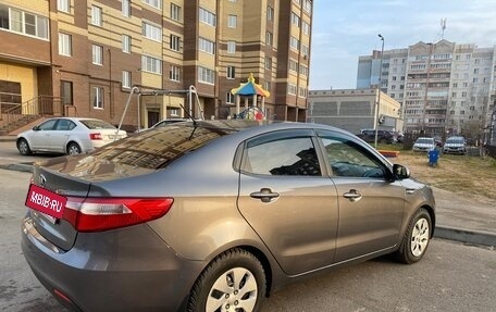 KIA Rio III рестайлинг, 2014 год, 925 000 рублей, 20 фотография