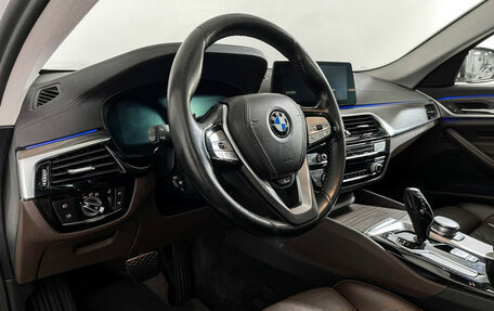 BMW 5 серия, 2020 год, 3 350 000 рублей, 12 фотография