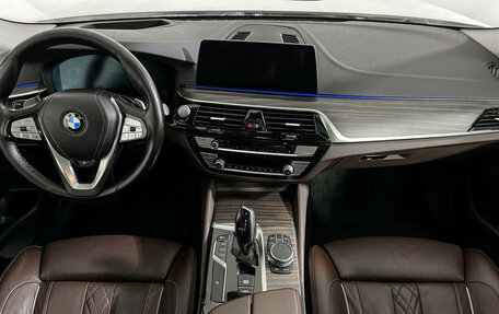 BMW 5 серия, 2020 год, 3 350 000 рублей, 11 фотография