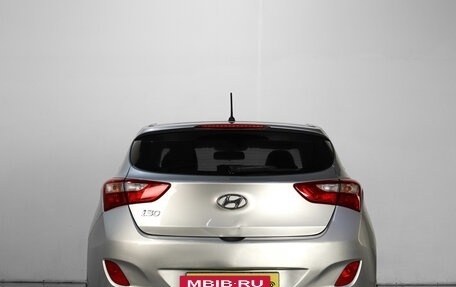 Hyundai i30 II рестайлинг, 2015 год, 1 269 000 рублей, 6 фотография