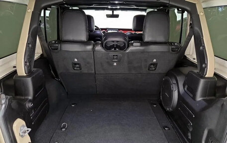 Jeep Wrangler, 2022 год, 6 030 000 рублей, 9 фотография