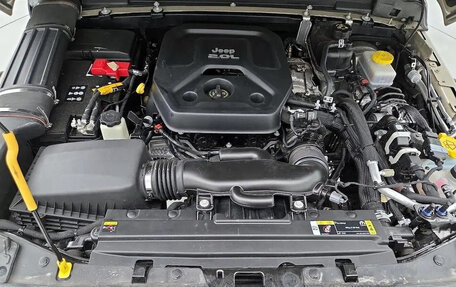 Jeep Wrangler, 2022 год, 6 030 000 рублей, 12 фотография