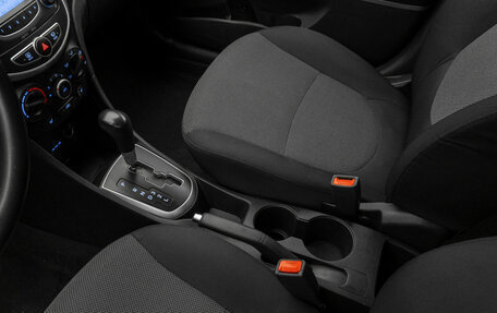 Hyundai Solaris II рестайлинг, 2013 год, 630 000 рублей, 16 фотография