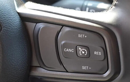 Jeep Wrangler, 2021 год, 4 920 000 рублей, 15 фотография