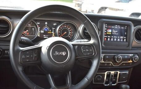 Jeep Wrangler, 2021 год, 4 920 000 рублей, 23 фотография
