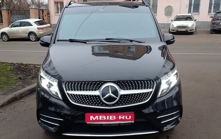 Mercedes-Benz V-Класс, 2019 год, 4 800 000 рублей, 9 фотография