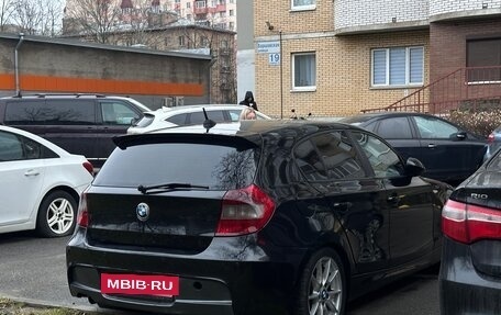 BMW 1 серия, 2005 год, 950 000 рублей, 2 фотография