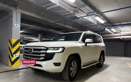 Toyota Land Cruiser, 2022 год, 9 150 000 рублей, 3 фотография