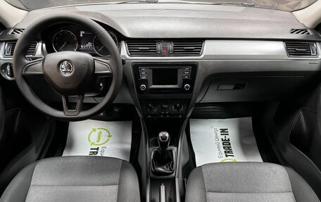 Skoda Rapid I, 2016 год, 995 000 рублей, 11 фотография