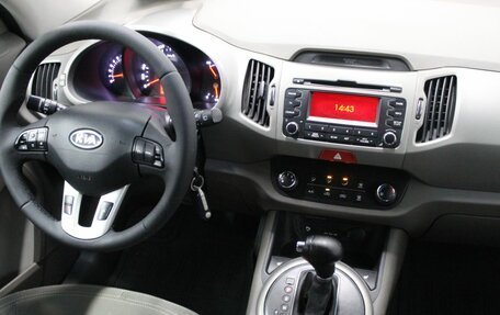 KIA Sportage III, 2010 год, 1 050 000 рублей, 12 фотография