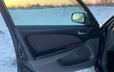 Toyota Caldina, 2001 год, 565 000 рублей, 8 фотография