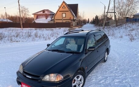 Toyota Caldina, 2001 год, 565 000 рублей, 2 фотография