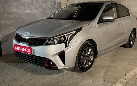 KIA Rio IV, 2021 год, 1 590 000 рублей, 2 фотография