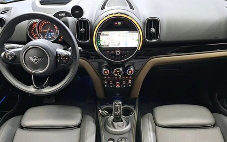 MINI Countryman II (F60), 2020 год, 2 700 000 рублей, 6 фотография