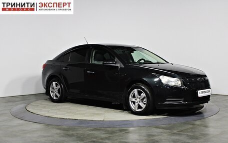 Chevrolet Cruze II, 2010 год, 597 000 рублей, 3 фотография