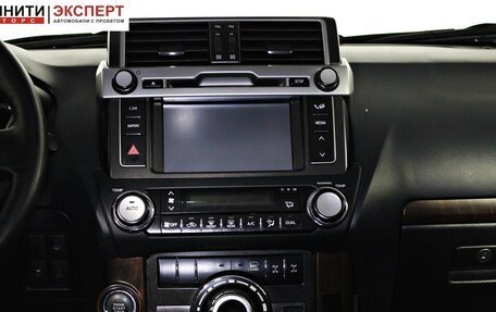 Toyota Land Cruiser Prado 150 рестайлинг 2, 2017 год, 3 697 000 рублей, 14 фотография