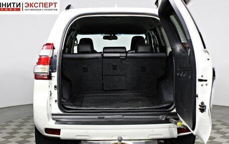 Toyota Land Cruiser Prado 150 рестайлинг 2, 2017 год, 3 697 000 рублей, 16 фотография