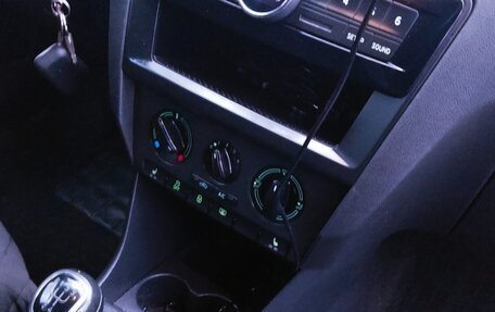 Skoda Rapid I, 2016 год, 1 150 000 рублей, 10 фотография