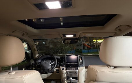 Toyota Land Cruiser 200, 2019 год, 7 800 000 рублей, 9 фотография