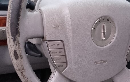 Lincoln Navigator, 2004 год, 1 500 000 рублей, 6 фотография