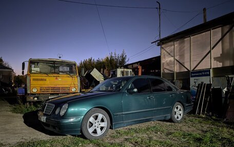 Mercedes-Benz E-Класс, 2000 год, 800 000 рублей, 6 фотография