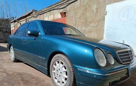 Mercedes-Benz E-Класс, 2000 год, 800 000 рублей, 11 фотография