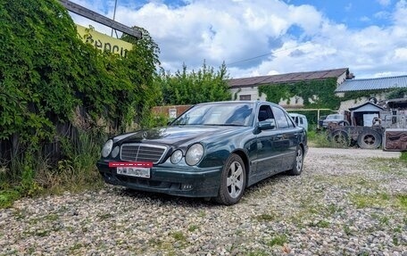 Mercedes-Benz E-Класс, 2000 год, 800 000 рублей, 10 фотография