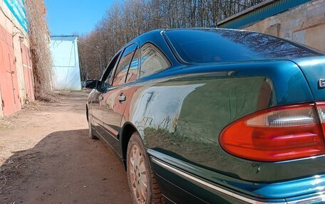 Mercedes-Benz E-Класс, 2000 год, 800 000 рублей, 12 фотография