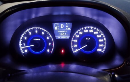 Hyundai Solaris II рестайлинг, 2015 год, 869 000 рублей, 15 фотография