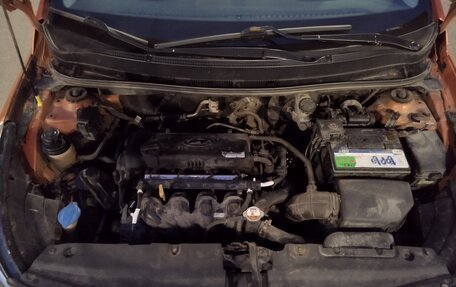 Hyundai Solaris II рестайлинг, 2015 год, 869 000 рублей, 19 фотография