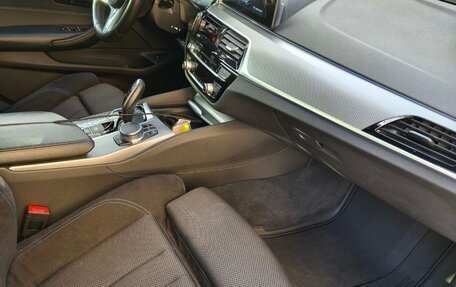 BMW 5 серия, 2017 год, 3 500 000 рублей, 12 фотография