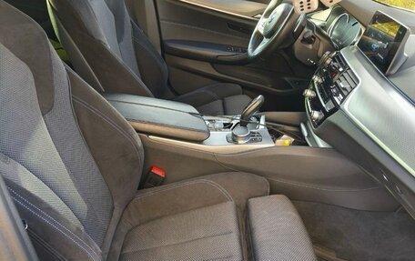 BMW 5 серия, 2017 год, 3 500 000 рублей, 15 фотография