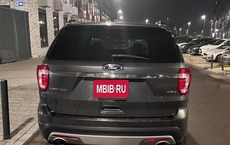 Ford Explorer VI, 2017 год, 2 490 000 рублей, 6 фотография
