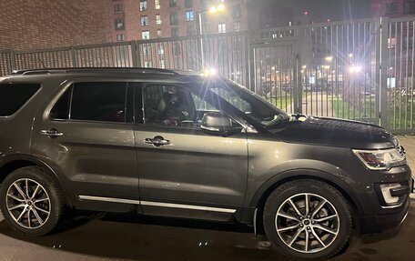 Ford Explorer VI, 2017 год, 2 490 000 рублей, 13 фотография