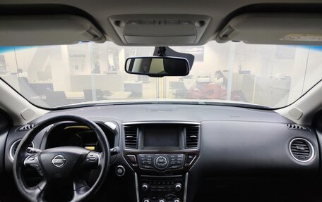 Nissan Pathfinder, 2014 год, 1 499 000 рублей, 17 фотография