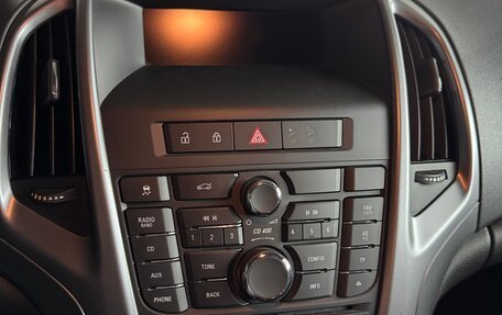 Opel Astra J, 2014 год, 755 000 рублей, 11 фотография