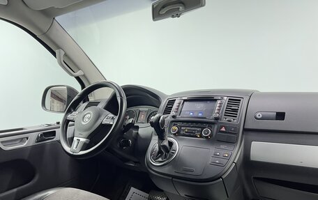 Volkswagen Multivan T5, 2010 год, 2 000 000 рублей, 6 фотография