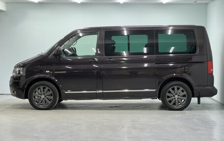 Volkswagen Multivan T5, 2010 год, 2 000 000 рублей, 28 фотография