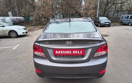 Hyundai Solaris II рестайлинг, 2011 год, 595 000 рублей, 12 фотография