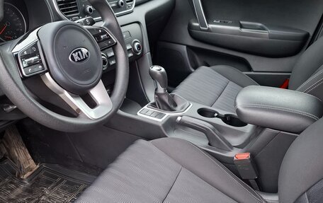 KIA Sportage IV рестайлинг, 2019 год, 1 950 000 рублей, 5 фотография