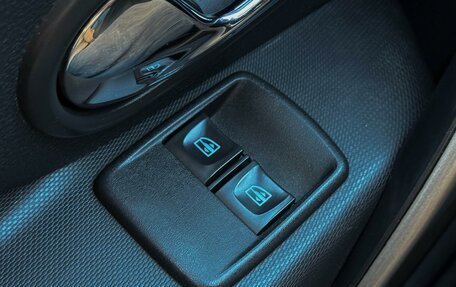 Renault Sandero II рестайлинг, 2015 год, 1 079 000 рублей, 12 фотография