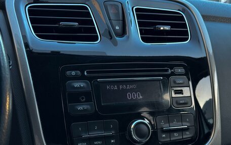 Renault Sandero II рестайлинг, 2015 год, 1 079 000 рублей, 19 фотография