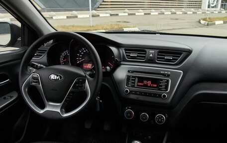 KIA Rio III рестайлинг, 2016 год, 937 000 рублей, 14 фотография