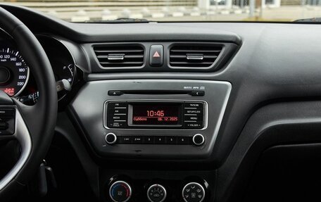 KIA Rio III рестайлинг, 2016 год, 937 000 рублей, 15 фотография