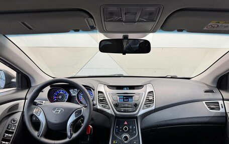 Hyundai Elantra V, 2015 год, 949 000 рублей, 11 фотография